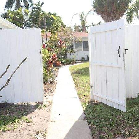 Tropical Retreat ** 2 Bedroom ** Singer Island West Palm Beach Exterior photo